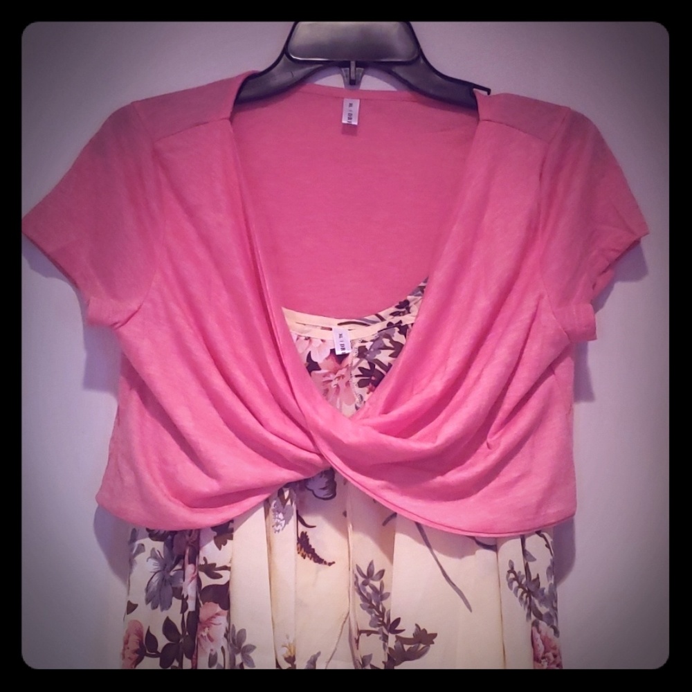 Floral design dress with pink shoulder attached